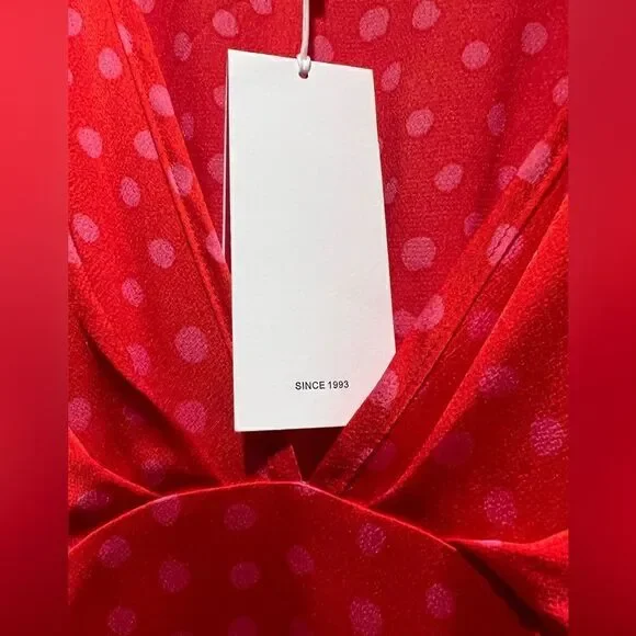 Q2 MAXI CINCHED AT THE WAIST DRESS WITH ANGEL SLEEVES IN RED POLKA size S - Picture 10 of 11